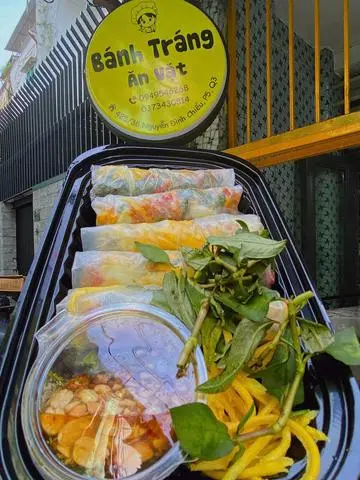 Hình ảnh Bánh tráng cuốn đặt biệt