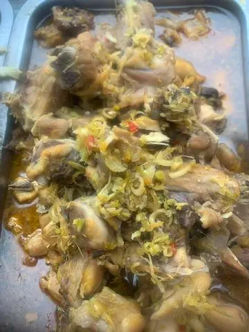 Hình ảnh Cơm Gà kho Xã ớt 