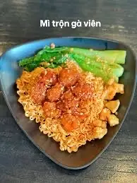 Hình ảnh Mỳ trộn gà viên