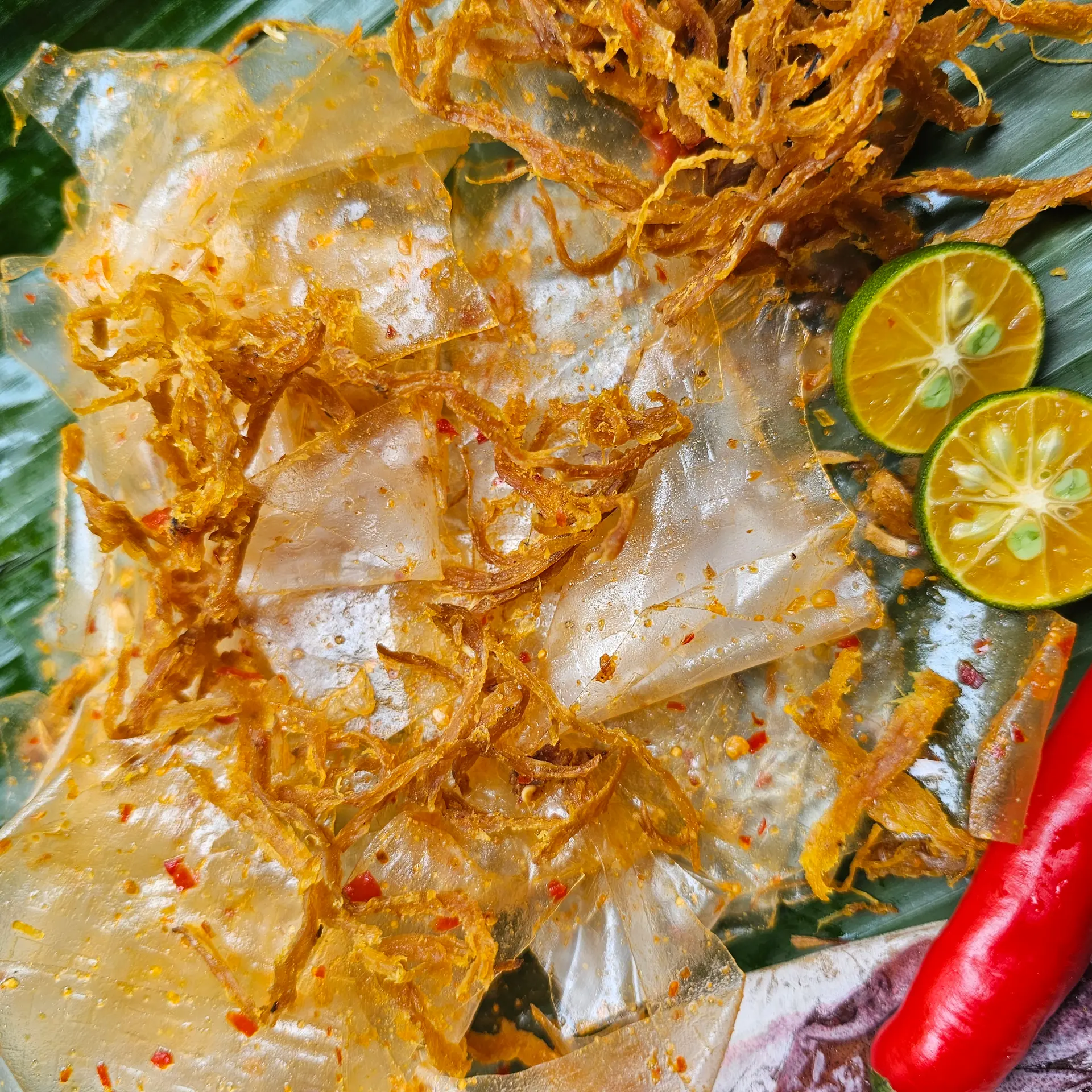 Hình ảnh Bánh tráng phơi sương (Mực Tẩm, muối, tắc, sate)