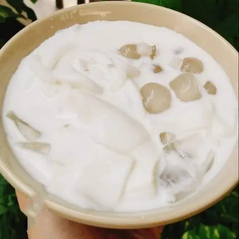 Hình ảnh Chè dừa dầm
