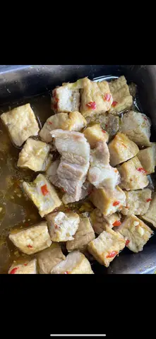Hình ảnh  Cơm đậu hũ kho thịt