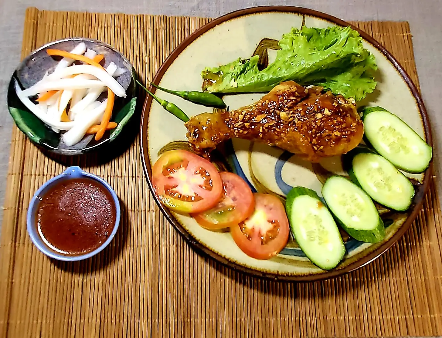 Hình ảnh Đùi Tỏi  - Mắm Tỏi ( Không Cơm)