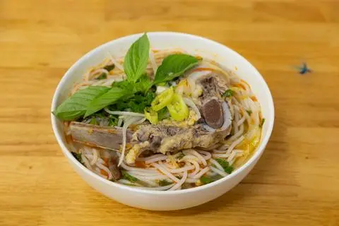Hình ảnh Bún sườn sụn
