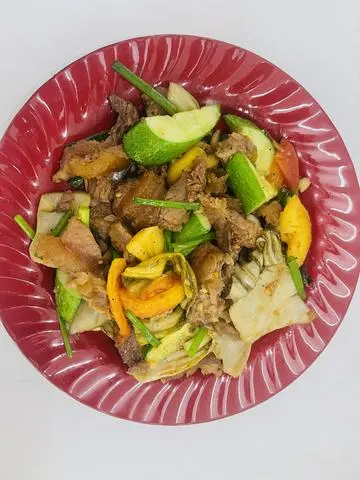 Hình ảnh Gân bò xào chua ngọt