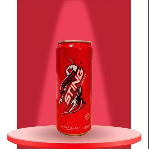 Hình ảnh Sting dâu 330ml