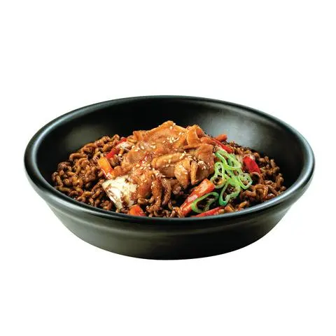 Hình ảnh Mì trộn tương đen gà