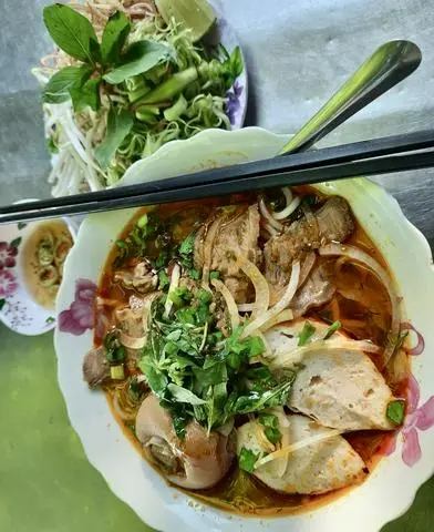 Hình ảnh Súp bò Huế không bánh
