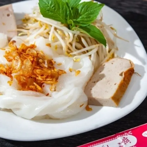 Hình ảnh Bánh ướt nóng - trà Thái đỏ