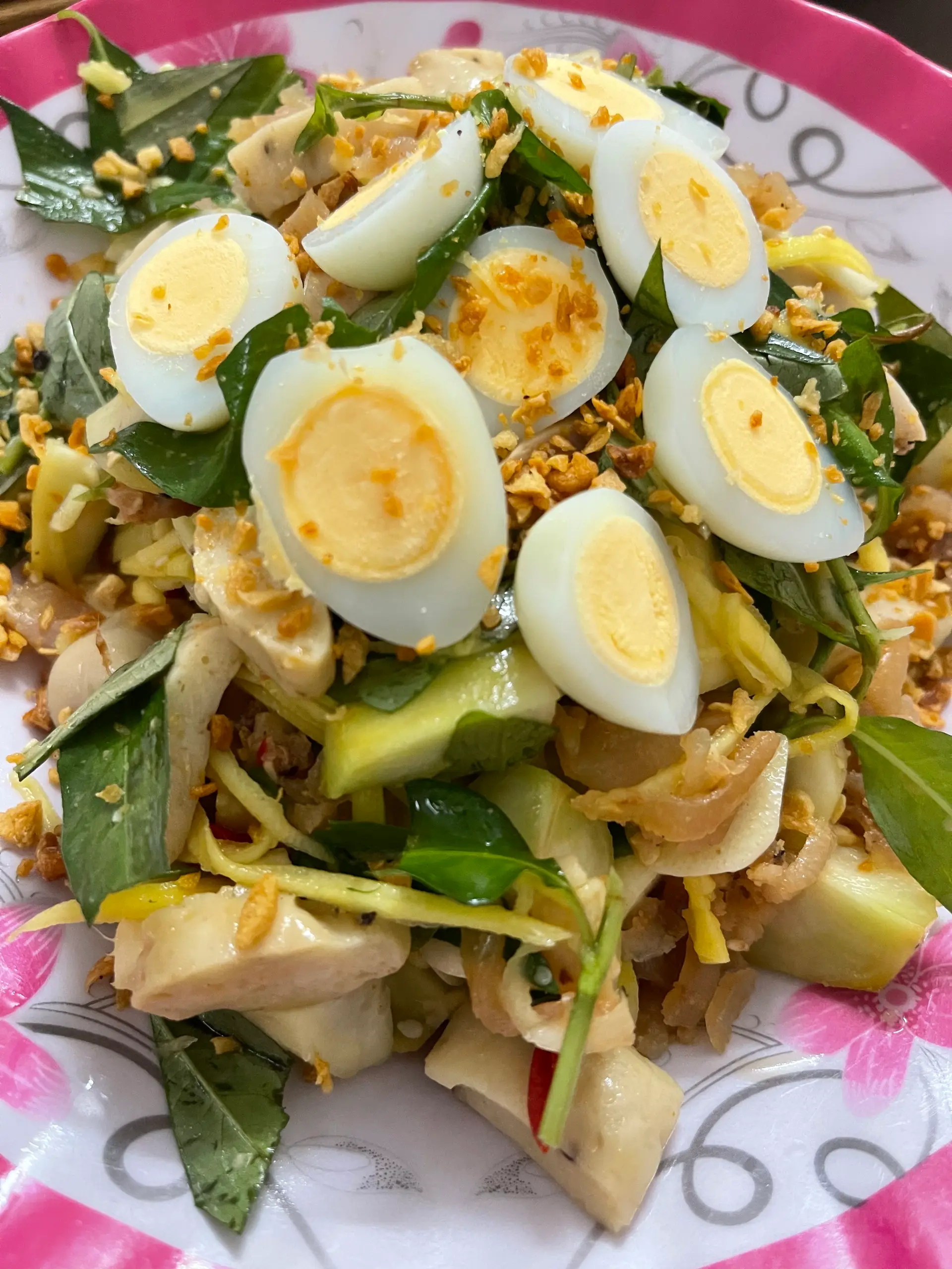 Hình ảnh Tré trộn chả bò - nem