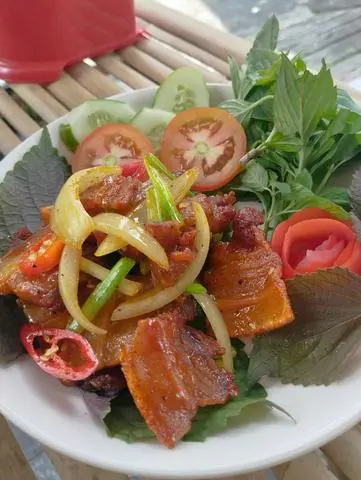 Hình ảnh Ba Rọi Rang Cháy Cạnh