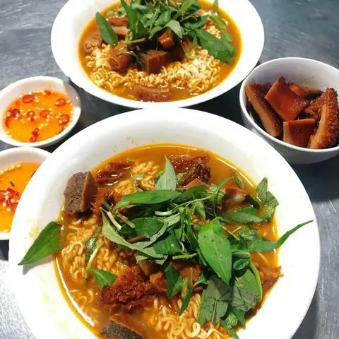 Hình ảnh phá lấu bò mì gói nước