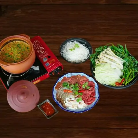 Hình ảnh  Lẩu Tomyum chua cay Thái