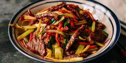 Hình ảnh Bò xào Tứ Xuyên