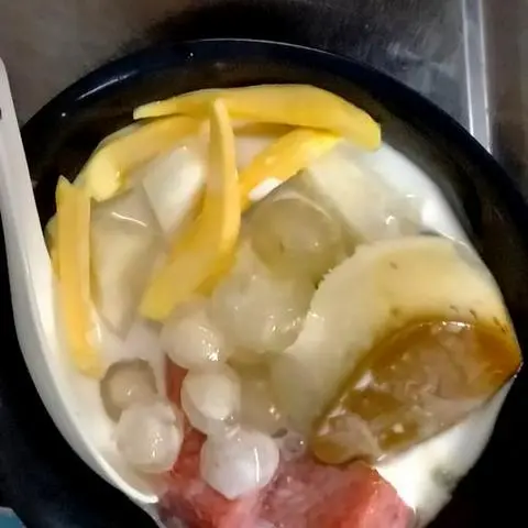 Hình ảnh Bánh flan trà xanh trái cây