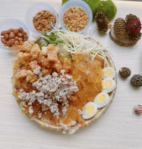 Hình ảnh Bánh Tráng Sate Thịt Bằm Tóp Mỡ (trộn sẳn )