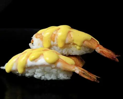 Hình ảnh NIGIRI TÔM PHOMAI