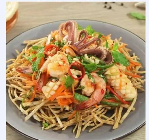 Hình ảnh Gỏi tôm khoai môn