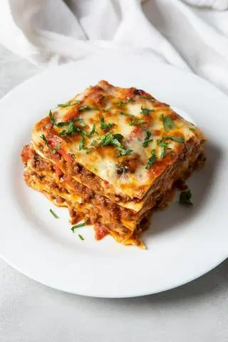 Hình ảnh Beef lasagna