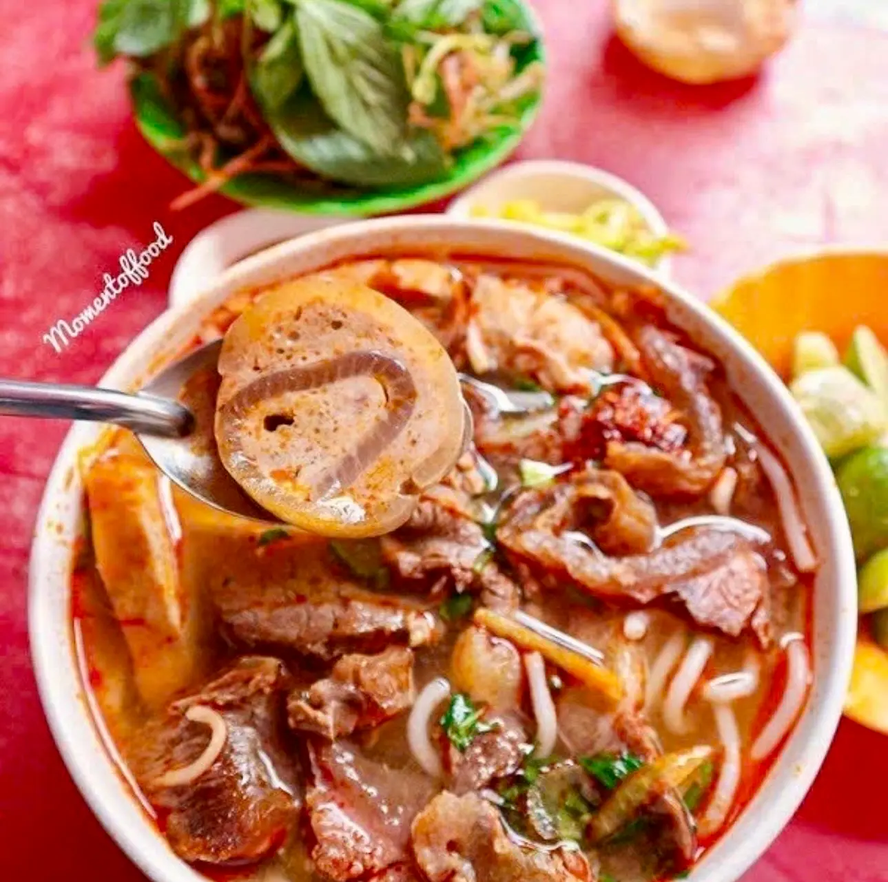 Hình ảnh bún bò huế + giò heo