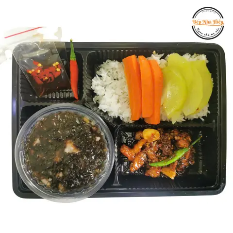 Hình ảnh Cơm thịt kho ruốc