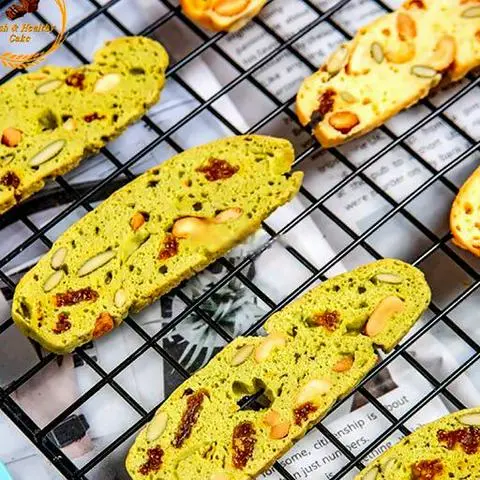 Hình ảnh Biscotti vị matcha - 100gr