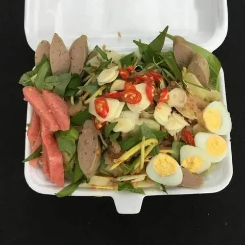 Hình ảnh Nem Chả Trộn Thập Cẩm Phần Vừa( K Kèm bánh phồng tôm)