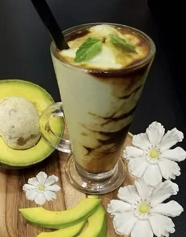 Hình ảnh Sinh Tố Bơ + Cafe