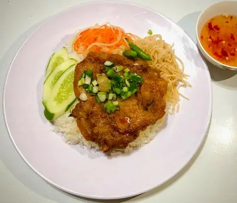 Hình ảnh Cơm Sườn