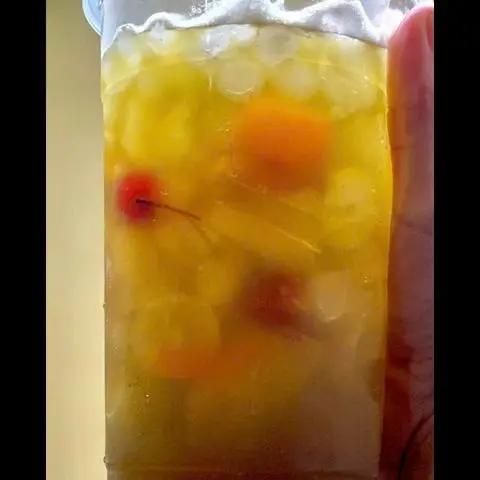 Hình ảnh Trà Lưới Trời Lồng Lộng - tuy thương khó thoát ( Trà Dưa Lưới ( topping ngũ vị)
