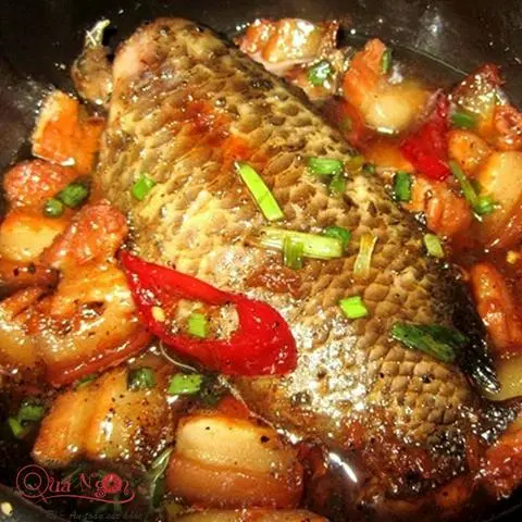 Hình ảnh Cơm Cá Rô Kho Tiêu