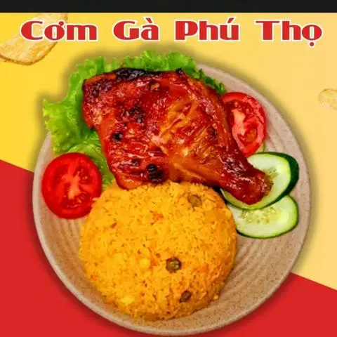 Hình ảnh Cơm gà má đùi sốt thái