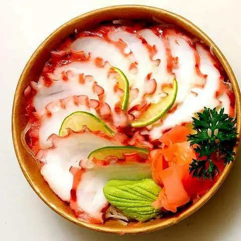 Hình ảnh Sashimi bạch tuộc Nhật  100gr