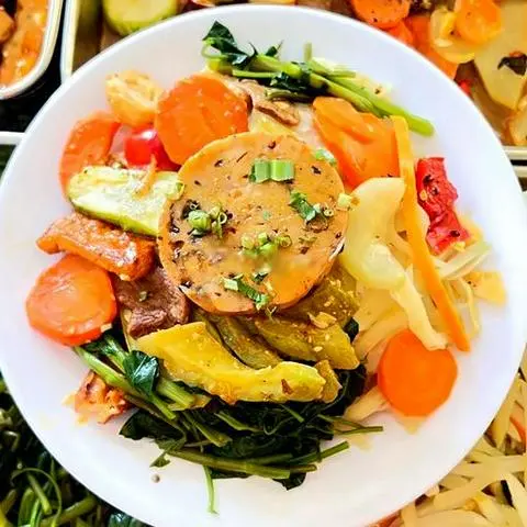 Hình ảnh Cơm chay chả nấm