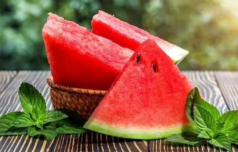 Hình ảnh Dưa Hấu 400gr