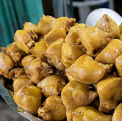 Hình ảnh Phao Câu Gà