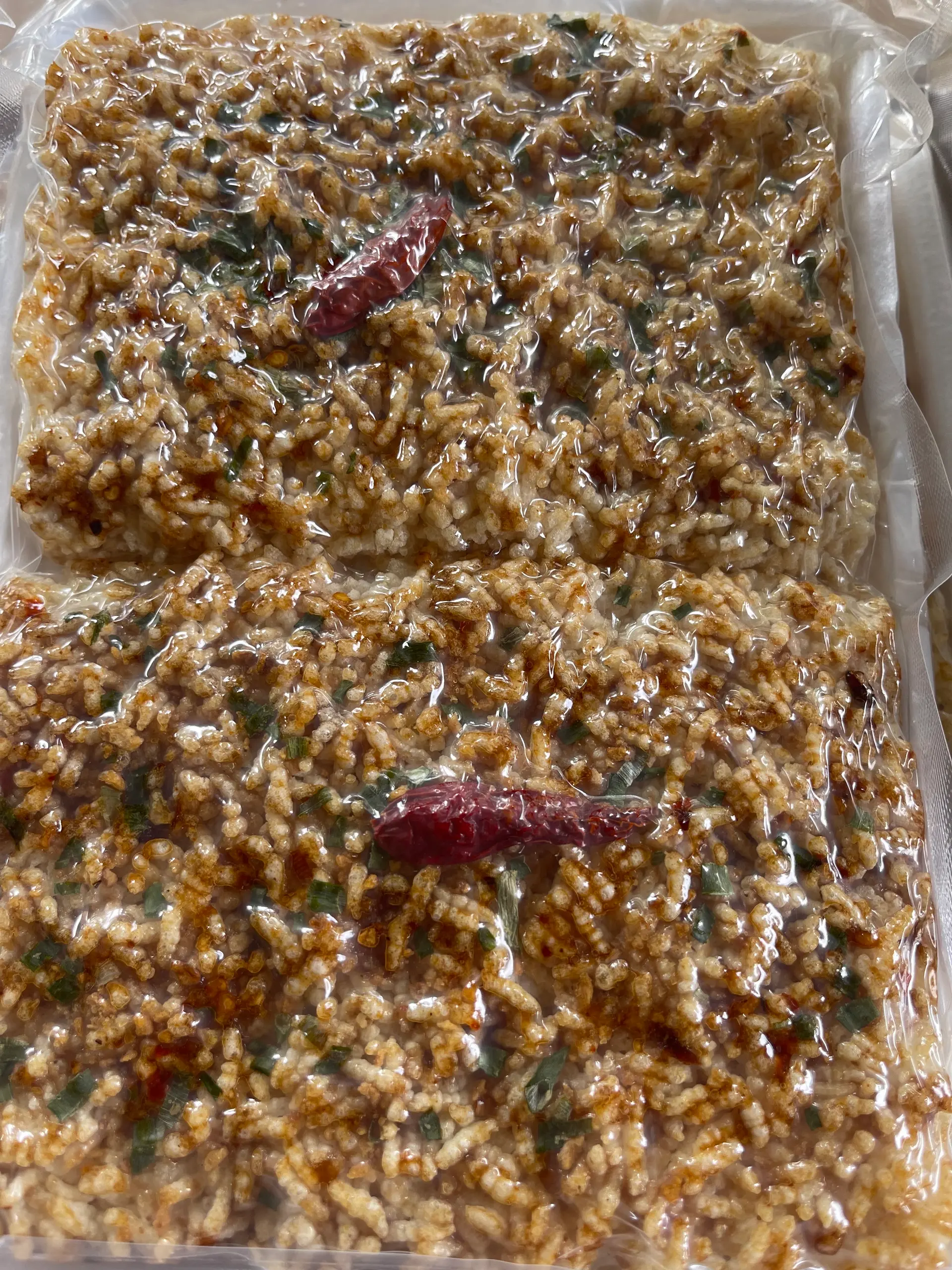 Hình ảnh cơm cháy mỡ hành chay 200gr