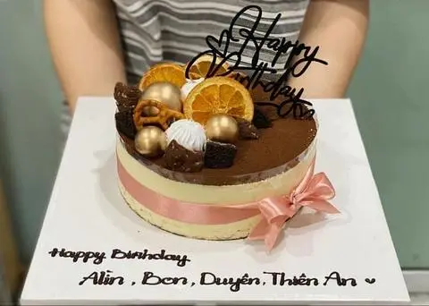 Hình ảnh Bánh sinh nhật tiramisu (16cm ) 