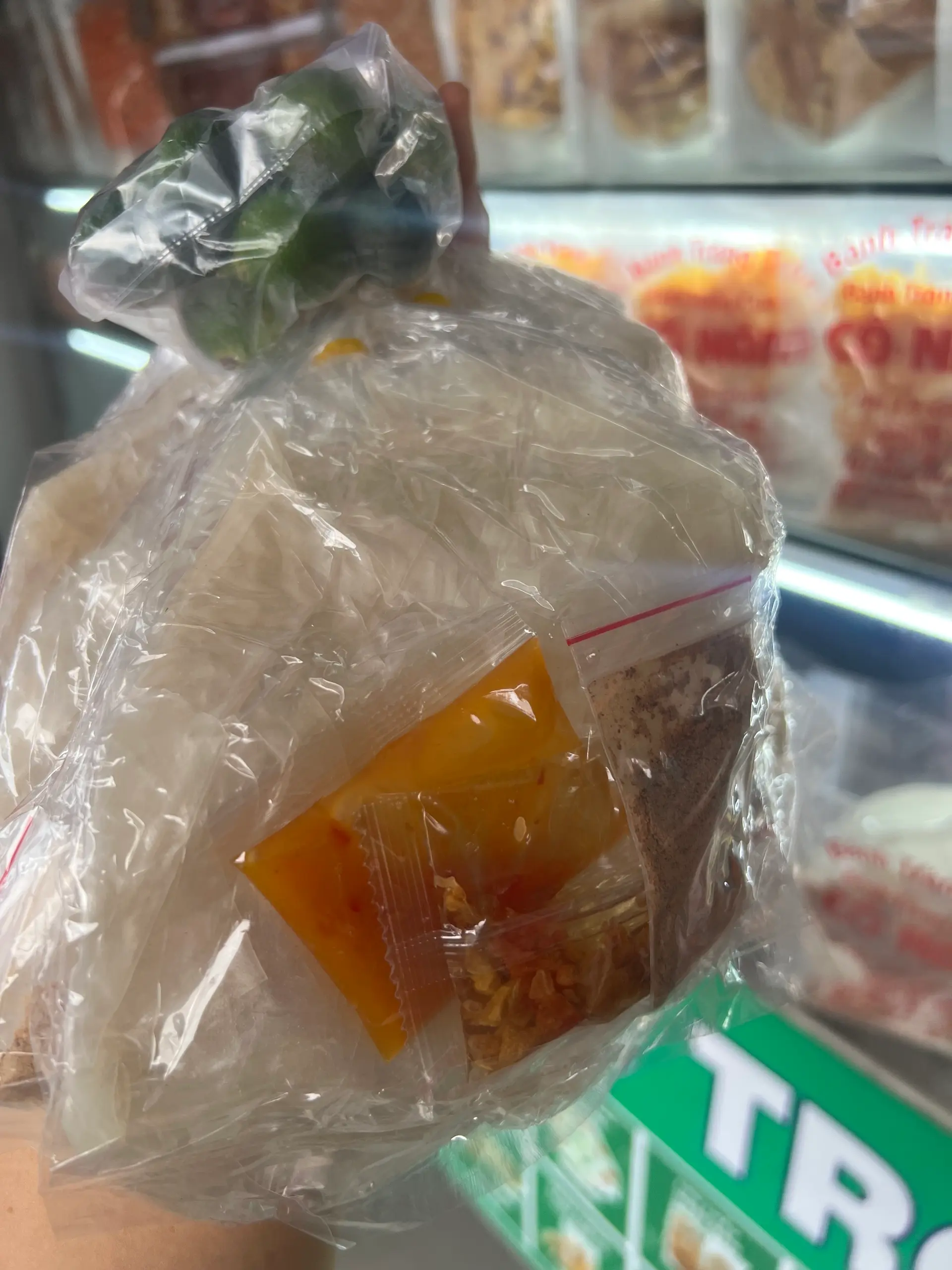 Hình ảnh phơi sương trộn ớt rim