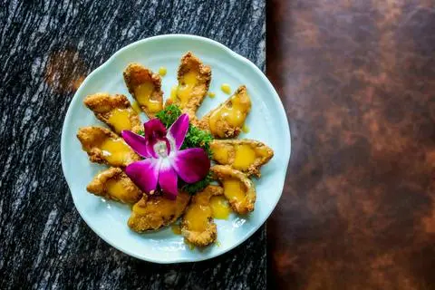 Hình ảnh Cá Tầm Sốt Chanh Dây