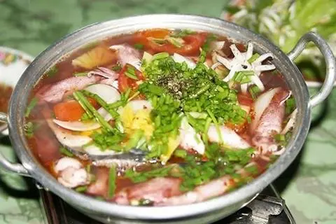 Hình ảnh Lẩu mực thì là