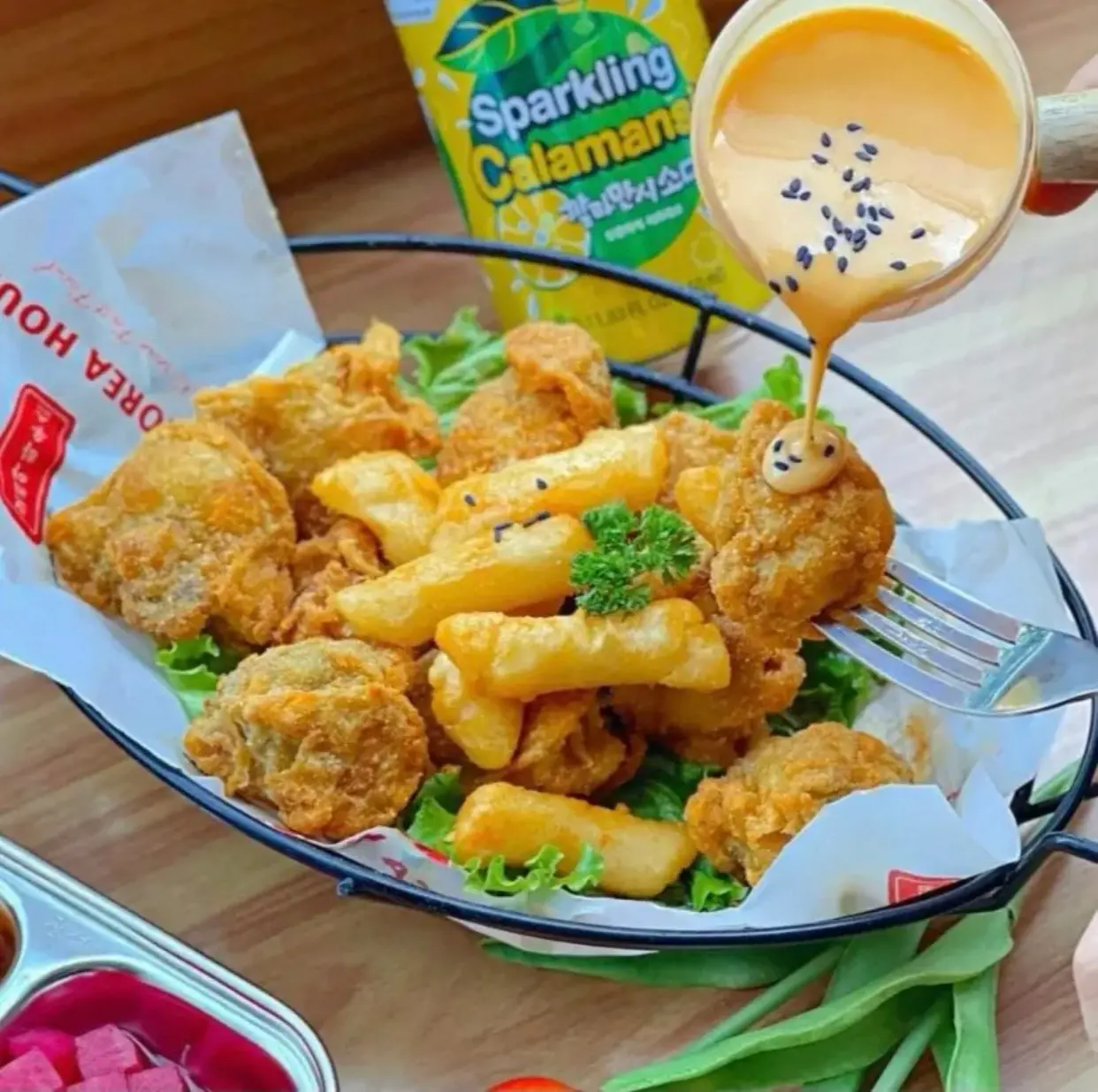 Hình ảnh Gà rán Sốt Phô Mai