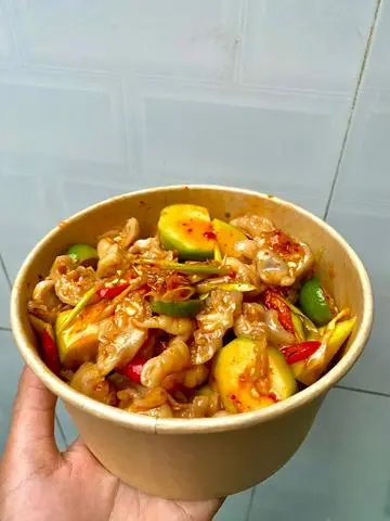 Hình ảnh chân gà rút xương sốt thái 