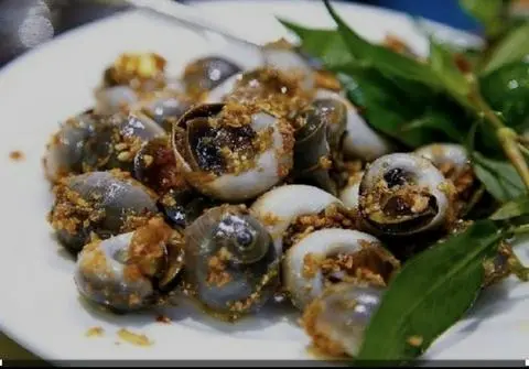 Hình ảnh Ốc mở xào bơ tỏi 