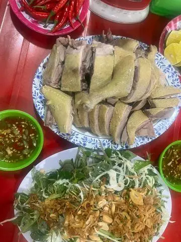 Hình ảnh Gỏi vịt nửa con