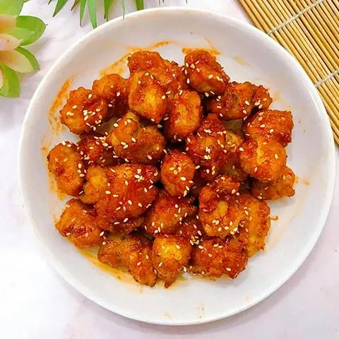 Hình ảnh Gà Viên Sốt Chua Ngọt ( ăn kèm khoai tây chiên)