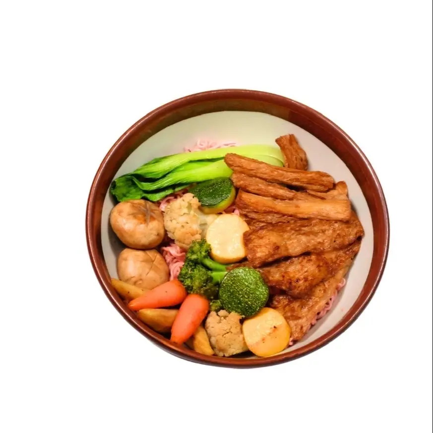 Hình ảnh Chay: Nấm xào, chả chay, đậu hủ ky chiên giòn
