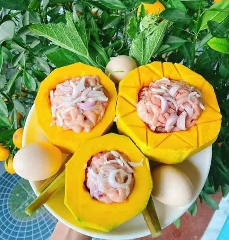 Hình ảnh Cháo óc heo chưng gừng sốt sữa bí đỏ đậu lăng