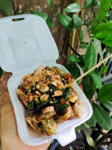 Hình ảnh Chuối nướng mỡ hành đậu phộng