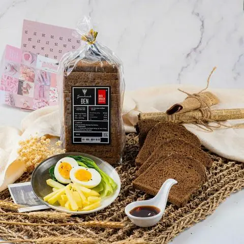 Hình ảnh Bánh mì  đen